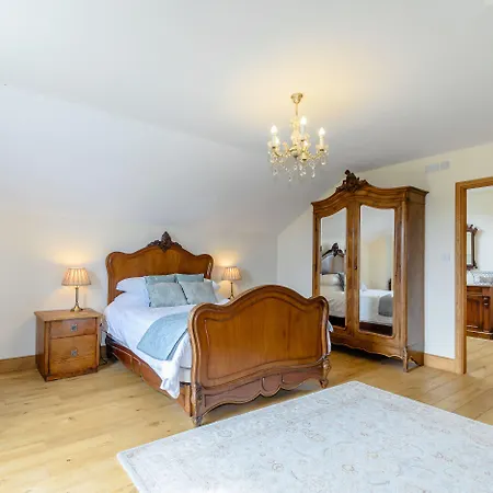 Bousdale Mill Tatil Evi *